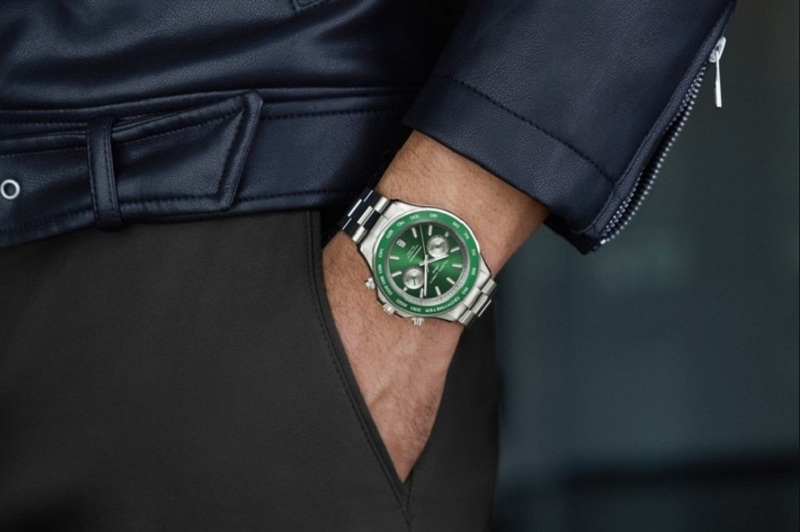 Use Filippo Loreti Watches