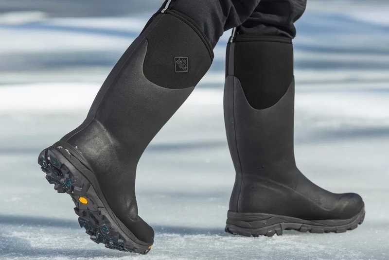 Muck Boots Review: Best Boots for Outdoor Inclement Weather! - Cherry Picks